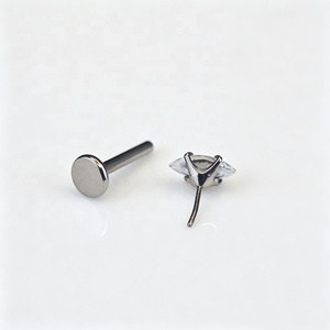 Pendientes de titanio F136 al por mayor, sin rosca, con circonita en forma de pera, engaste de garra, parte trasera plana, joyería perforada para labios - Product Image 6
