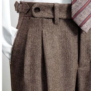 <span class=keywords><strong>Pantalon</strong></span> formel <span class=keywords><strong>homme</strong></span> OEM ODM 2026 en velours côtelé de <span class=keywords><strong>laine</strong></span> léger, taille mi-haute, coupe droite ajustée, double plissé - Product Image 2