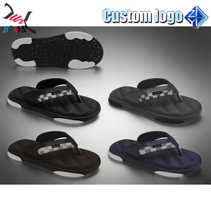 ¡Oferta! Sandalias de playa de cuero sintético para mujer, ligeras, antideslizantes, con luces, punta cuadrada y entresuela de EVA. - Product Image 3