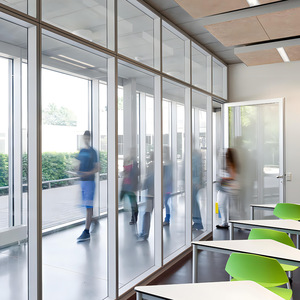 Partición de vidrio, vidrio simple, vidrio doble, aleación de aluminio, rejilla hueca templada ignífuga, puerta corredera de edificio de oficinas - Product Image 1