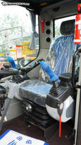 Sản phẩm máy xúc bánh xích tê giác X9 <span class=keywords><strong>X120</strong></span> - Product Image 5