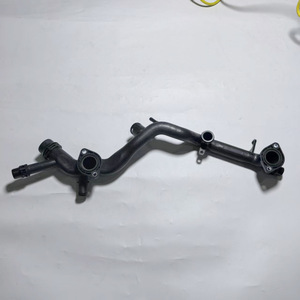 Mangueras de Refrigerante para Motor Audi A6L 3.0T 06E121045T, Pieza de Repuesto de Plástico - Product Image 1