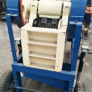 Concasseur à mâchoires mobile et portable de petite taille pour pierres et roches PE250x400, mini concasseur à mâchoires entraîné par moteur avec tamis - Product Image 4