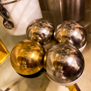 Salero y Pimentero Esférico de Metal Pulido, Mecanizado por CNC de Primera Calidad, con Certificación ISO9001, para Mesas de Comedor - Product Image 3