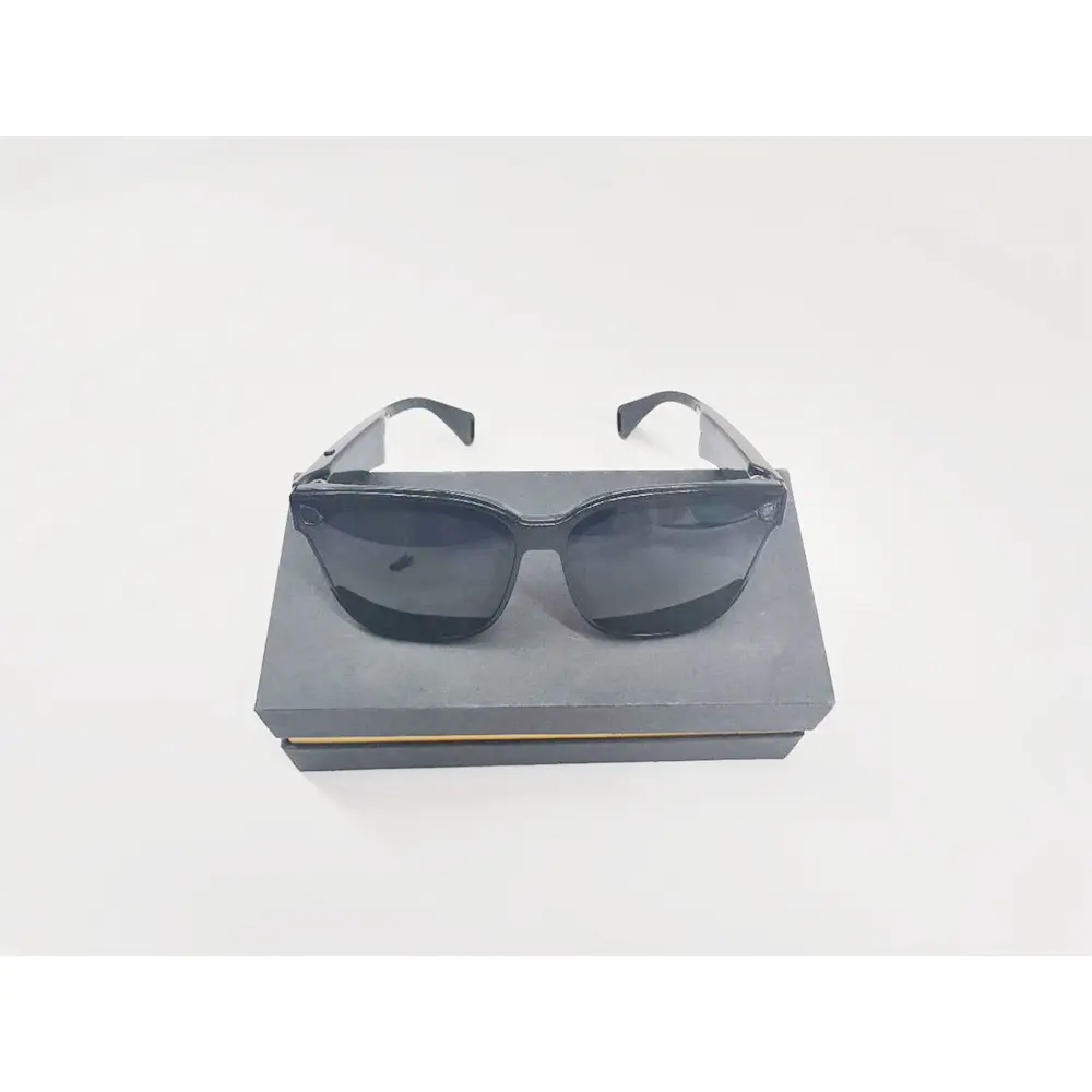 Water Resistance Live Streaming Videos Sunglass Photos from Glasses to Mobile Phone by App with Full HD Camera and Polarize