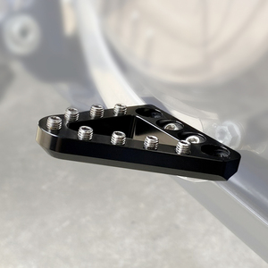 NICECNC pour <span class=keywords><strong>KTM</strong></span> EXC 300 TPI EXC 450 EXCF <span class=keywords><strong>350</strong></span> <span class=keywords><strong>SXF</strong></span> 250 <span class=keywords><strong>SXF</strong></span> 450 SX XC XCW XCF Six Days 2017-2022 Plaque de pointe de pédale de frein réglable - Product Image 4