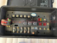 Boîtier de distribution d'énergie et ensemble d'équipements associés 3722080-D810, pièce de rechange pour camion lourd FAW Jiefang