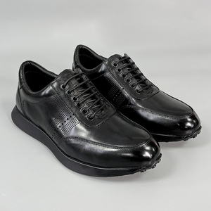 Chaussures décontractées pour hommes en cuir véritable à bout rond, à lacets, respirantes, avec semelle extérieure en caoutchouc et semelle intermédiaire en EVA, style automne - Product Image 3