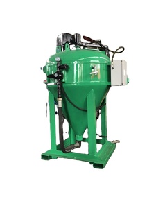 Unità di Sabbiatura Senza Polvere Montata su Rimorchio con Iniezione d'Acqua per Parti Automobilistiche e Lavori di Restauro Metalli - Product Image 4