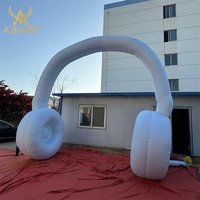 Arche de casque gonflable blanche de taille personnalisée pour la décoration publicitaire, arche de casque gonflable