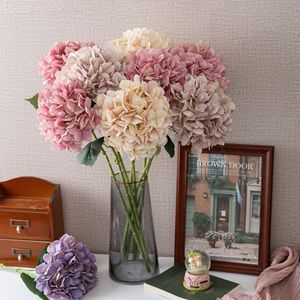 ดอกไฮเดรนเยียประดิษฐ์สีชมพูเบจม่วง สำหรับตกแต่งภายในงานแต่งงาน - Product Image 1