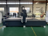 Machine de routeur CNC à 3 axes 1325 à vendre adaptée à la conception de traitement acrylique PVC bois avec une haute précision à bas prix