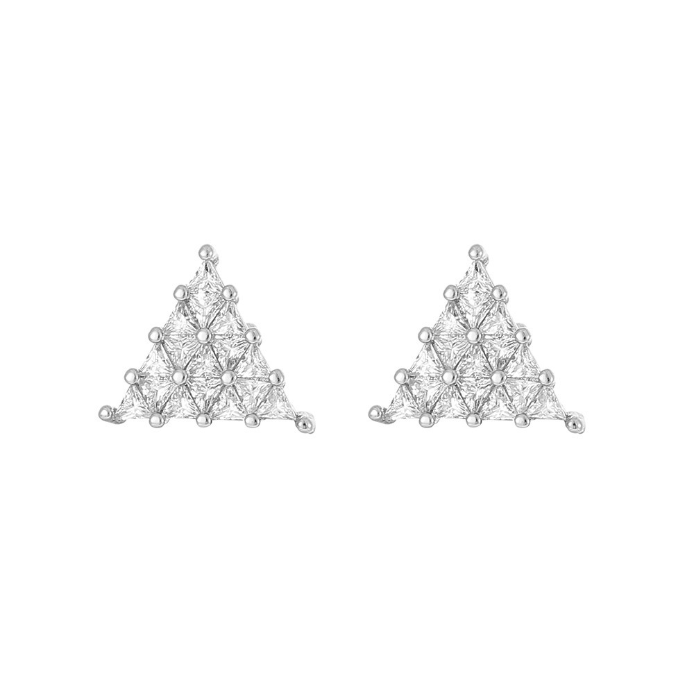 One silver triangular threaded earring.