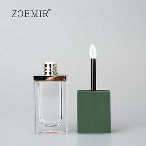 Kiss Beauty Girl, vente en gros, tubes de <span class=keywords><strong>gloss</strong></span> à lèvres uniques Jenner, tubes de rouge à lèvres vides personnalisés de luxe - Product Image 3