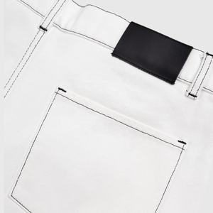 Disai fabricante personalizado hombres marfil blanco contraste costura clásico Denim corto logotipo personalizado Jean Shots para hombres - Product Image 3