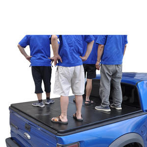 Couverture de tonneau rigide personnalisée à trois plis pour Toyota tundra tacoma <span class=keywords><strong>hilux</strong></span> vigo <span class=keywords><strong>Revo</strong></span> Ford F150 Ranger truck tonneau - Product Image 1