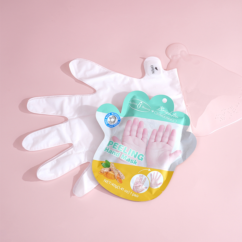 Lightening Turmeric Peeling Hand Mask for