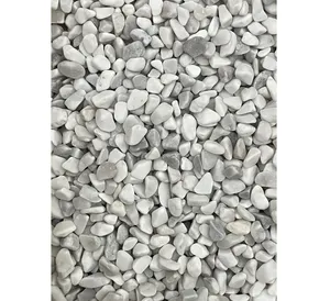 Tonnen von rauen unpolierten Marmorsteinen Töpfchen-Kohble-Dekoration weiße Kieselsteine Kieselsteine weißer Beutel