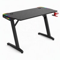 Table de jeu moderne à structure en Z robuste, éclairage RGB, porte-gobelet, surface en bois, multifonctionnelle, montage facile, bureau d'ordinateur