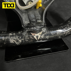Volante TDD de Fibra de Carbono Real Compatible con Seat Leon Cupra 2013 2014 2015 2016 2017 2018 2019 Cuero Genuino - Product Image 5