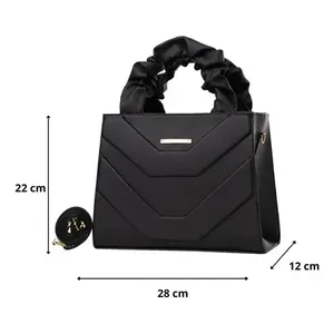 Borsa di Lusso in Pelle da Donna Fana Imala, Nera con Chiusura Geometrica, Stile Estivo - Product Image 1