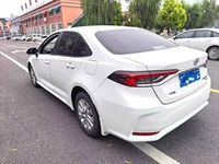 Toyota Corolla d'occasion très demandée, modèles 2022, 2023, 2024, version automatique Dark Elite, berline, feux LED