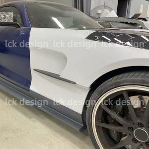 Kit carrosserie en fibre de carbone pour Mercedes Benz <span class=keywords><strong>AMG</strong></span> GT <span class=keywords><strong>GTS</strong></span> Black Series : pare-chocs avant, capot, jupes latérales, pare-chocs arrière, diffuseur, spoiler - Product Image 6