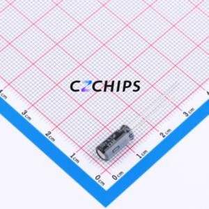 Condensador Electrolítico de Aluminio de Orificio Pasante 50YXM4R7MEFR5X11, Componente de Orificio Pasante (THT), D5xL11mm 4.7uF 20% 50V 2mm - Product Image 1