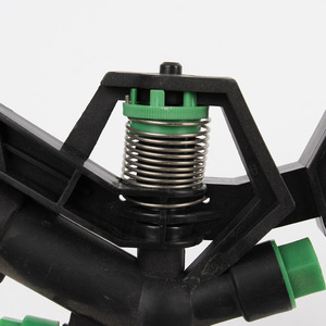 Aspersor de impacto con trípode, cabezal de riego giratorio de plástico con rosca interna de 1 pulgada para agricultura y paisajismo - Product Image 3