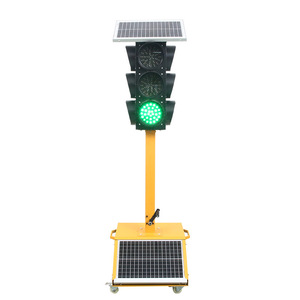 Semáforo Móvil LED Portátil Inalámbrico con Energía Solar para Construcción de Carreteras, Temporal, con Control Remoto - Product Image 1