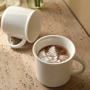 Taza de cerámica Vintage de diseño nórdico, taza de té de gama alta <span class=keywords><strong>para</strong></span> café, leche, desayuno, cartón de agua, Sublime <span class=keywords><strong>para</strong></span> uso doméstico, <span class=keywords><strong>parejas</strong></span> - Product Image 1