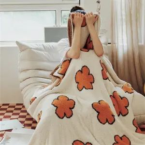 Wholesale 100% Polyester Jacquard Blanket Customized Home Decoration For Sofa Knitted Bedding PXM