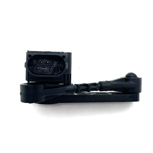 Capteur de hauteur Land Rover LR033256 pour système de suspension Range Rover et Range Rover Sport - Product Image 4