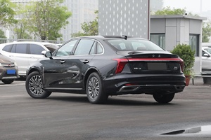 รถยนต์ใหม่ FWD เบนซิน ปี 2026 ฮงฉี H5 1.5T DCT รถซีดานขนาดกลาง 4 ประตู 5 ที่นั่ง ความเร็วสูงสุด 215 กม./ชม. รถยนต์ใช้น้ำมันสำหรับผู้ใหญ่ - Product Image 6