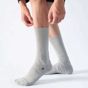 Calzini da Basket Invernali <span class=keywords><strong>Spalding</strong></span> Personalizzati all'Ingrosso, Logo, Supporto per Caviglia, Stile Equipaggio, Lavorati a Maglia, Motivo Caratteristico, Antiscivolo, per Appassionati di Sport - Product Image 3