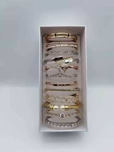 <span class=keywords><strong>Bracelet</strong></span> en or à prix abordable, mélange d'une variété de bracelets de mode, bijoux <span class=keywords><strong>fantaisie</strong></span> à bas prix - Product Image 4