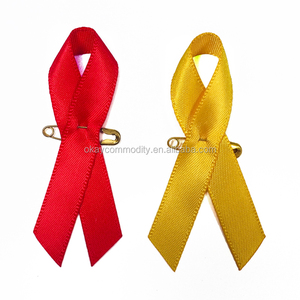 Spilla Personalizzata OKAY da 7 cm con <span class=keywords><strong>Nastro</strong></span> in Raso Giallo <span class=keywords><strong>per</strong></span> la Consapevolezza sul Cancro al <span class=keywords><strong>Seno</strong></span> - Product Image 4