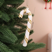 Ornamen Pohon Natal 3D Resin Emas Putih Mewah, Kereta Santa, Donat, Permen, Balon Udara Panas, Dekorasi Gantung Natal Grosir