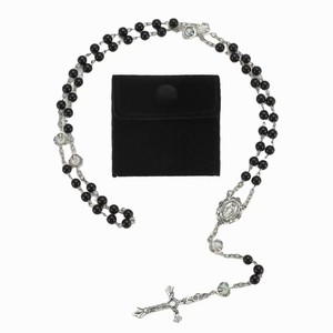 Rosario Personalizzato in Argento con Perle di Vetro e Crocifisso per Prima Comunione, Matrimonio o Regalo di Cresima - Product Image 5