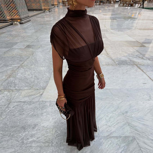 Vestido de Noche Marrón de Malla sin Mangas con Fruncido y Capa Transparente IStapromo Gifts - Vestido Largo Formal para Fiesta - Product Image 5