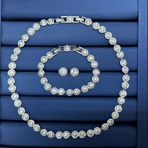 Conjunto de Joyería de Alta Calidad con Cristales de Hielo, Cadena de Tenis, Botón de Diamantes de Imitación Redondos, Collar, Pulsera y Pendientes para Mujer, Ideal para Bodas - Product Image 3