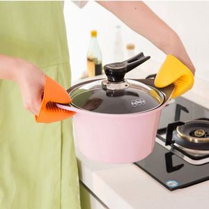 Gants de cuisine en silicone épaissis isolants, pinces à main anti-brûlure et antidérapantes, ensembles de maniques de four - Product Image 2
