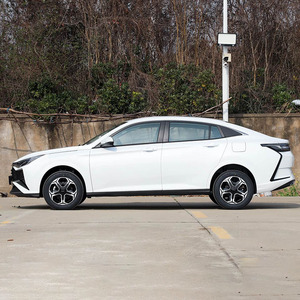 Nouvelles ventes de voitures Dongfeng Aeolus Yixuan Dongfeng Shine 2026 1.5L Essence Automatique Faible Consommation Berline 5 places Voitures d'occasion - Product Image 4