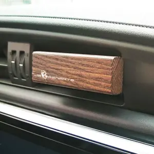 2024 China Luxury Lemon Fragrance Wood Air Freshener Custom Size Clip-on Vent Diffuser for Home & Office Car Vent Carving