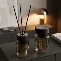 Diffuseur à bâtonnets en verre poli de luxe, parfum longue durée, marque privée, directement de l'usine, pour la décoration intérieure haut de gamme de cafés et boutiques
