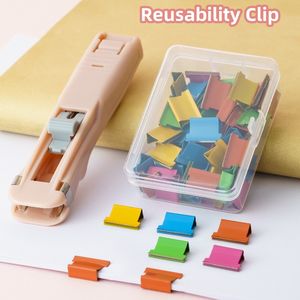 <span class=keywords><strong>Agrafeuse</strong></span> sans agrafe <span class=keywords><strong>Agrafeuse</strong></span> Portable Machine Pour Livres Reliure Distributeur <span class=keywords><strong>Agrafeuse</strong></span> De Papier pour Cadeau Promotion Bureau - Product Image 2