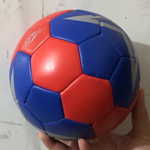 Balón de Fútbol de Alta Calidad en Cuero PU Ecológico, Resistente al Agua, Ligero, para Entrenamiento, Deporte en Interiores y Exteriores, Juego en Equipo - Product Image 2