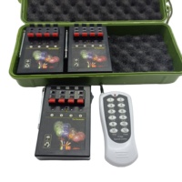 Schwarzer Kunststoff Chinese New Year Fountain Safe Wireless Control 3 Empfänger * 4 Cues 12-Kanal-Feuerungssystem Ereignis feier