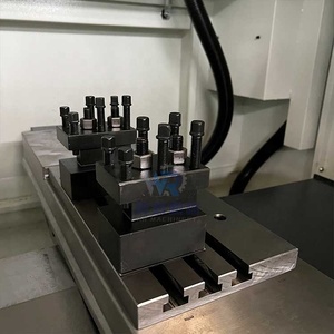 <span class=keywords><strong>CNC</strong></span>-Drehmaschine Ck0660 Gang Type Tool Holder Manual Chuck - Product Image 6