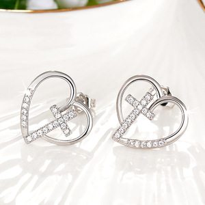 Boucles d'oreilles en forme de cœur irrégulier pour femmes, design unique, accessoires d'oreille pour usage quotidien - Product Image 5
